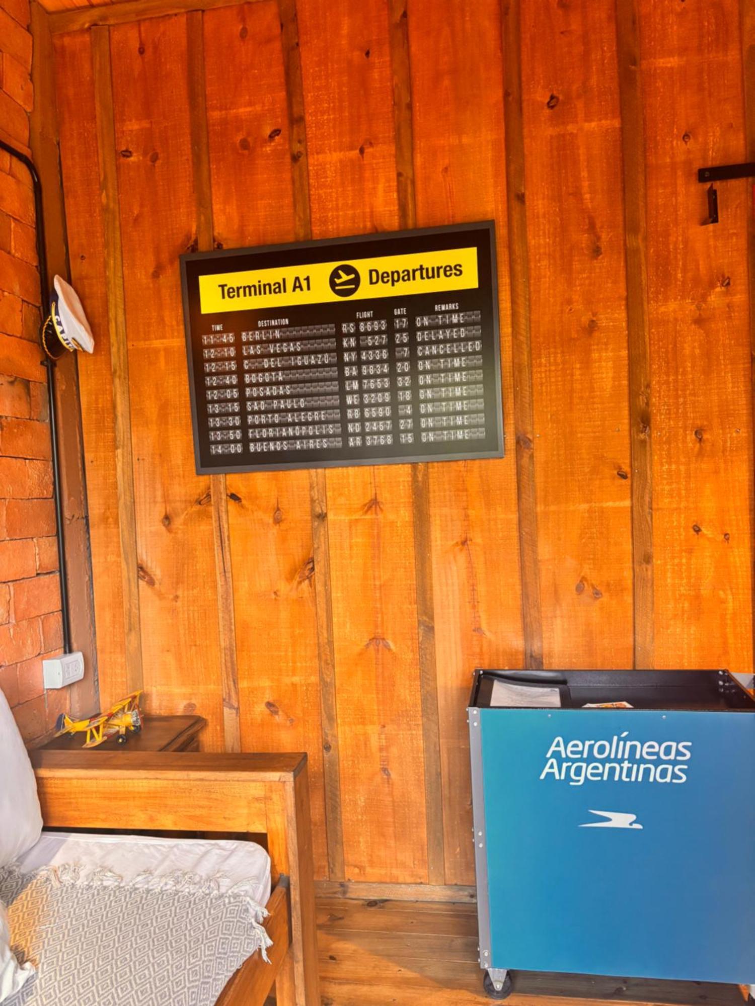 Aerohouse Apartment โปซาดัส ภายนอก รูปภาพ