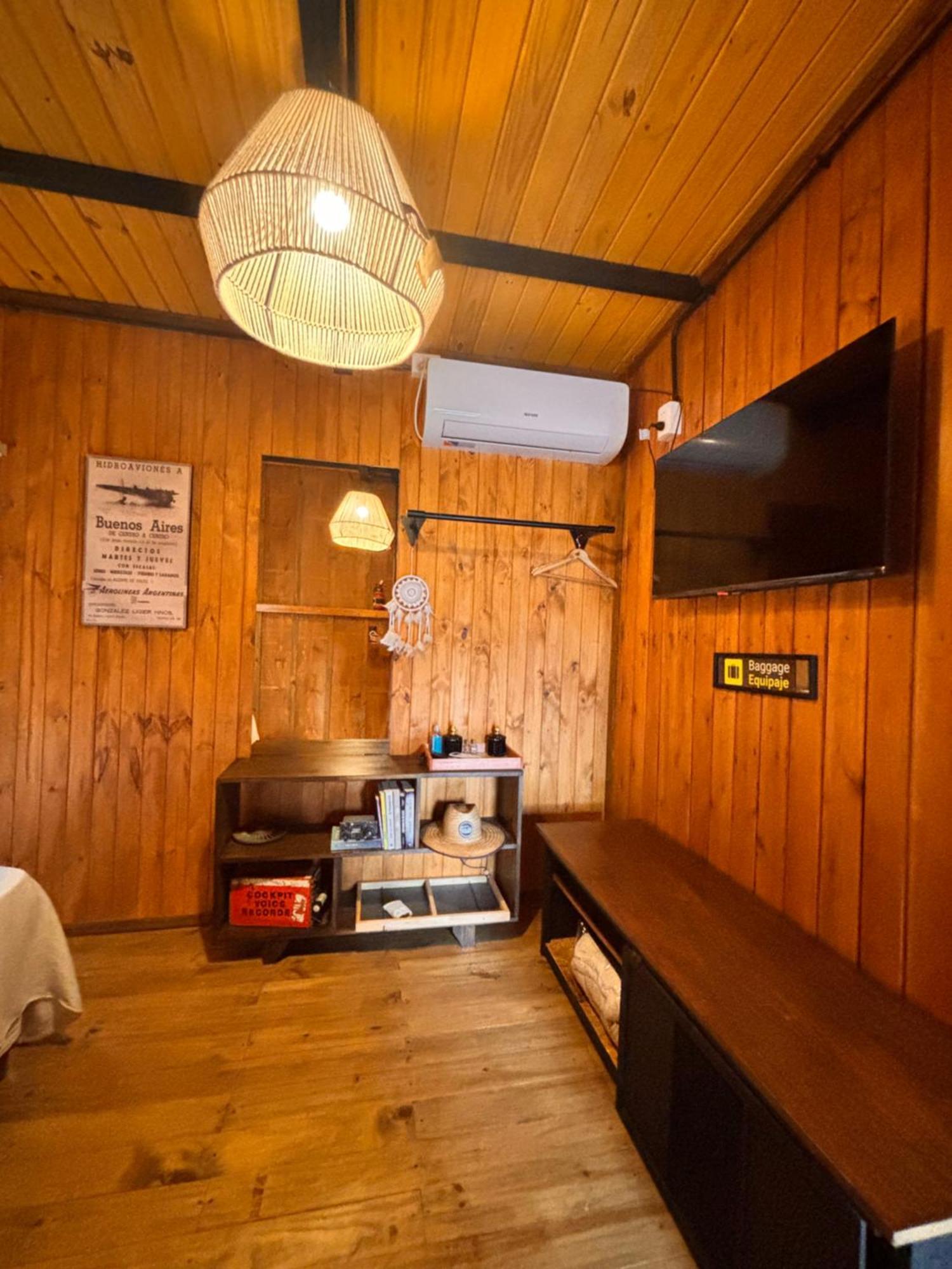 Aerohouse Apartment โปซาดัส ภายนอก รูปภาพ
